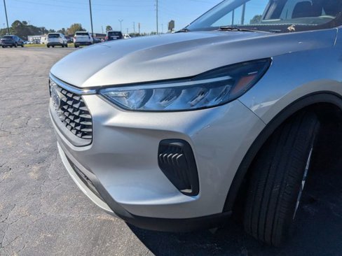 Certified 2024 Ford Escape Active image 5