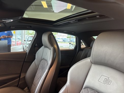 Used 2023 Audi S4 Premium Plus w/ Premium Plus Package image 12