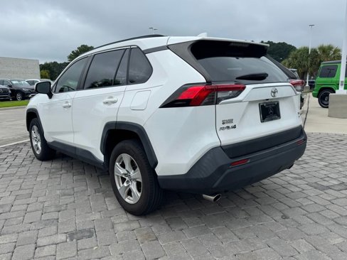Used 2020 Toyota RAV4 XLE image 10