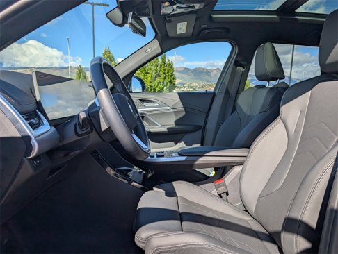 Used 2023 BMW X1 xDrive28i image 11