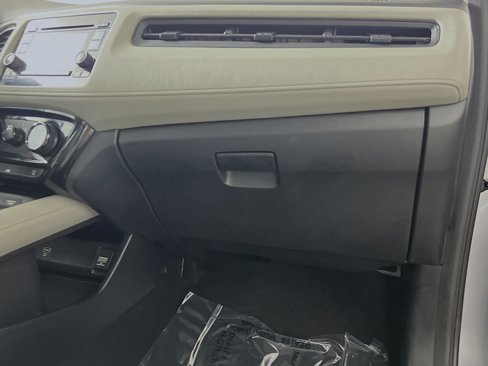 Used 2019 Honda HR-V LX image 34