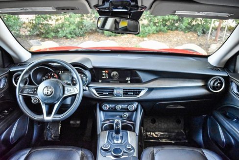 Used 2018 Alfa Romeo Stelvio Ti image 12