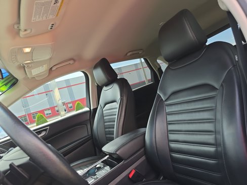 Used 2020 Ford Edge SEL w/ Convenience Package image 12