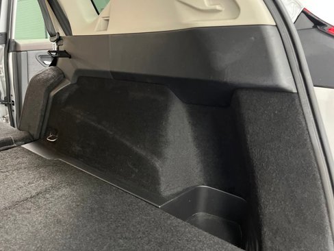 Used 2023 Nissan Rogue SV image 32