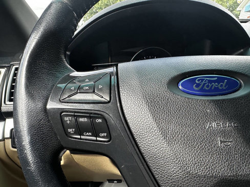 Used 2016 Ford Explorer XLT w/ Equipment Group 202A image 28
