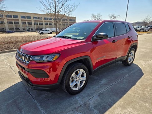 New 2023 Jeep Compass Sport image 8