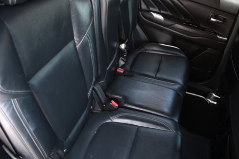 Used 2022 Mitsubishi Outlander GT image 9