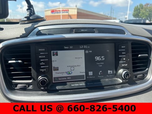 Used 2019 Kia Sorento SX w/ SX Touring Package image 15