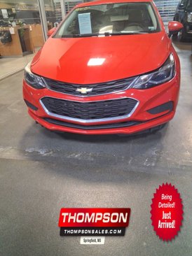 Used 2017 Chevrolet Cruze LT w/ Convenience Package image 1