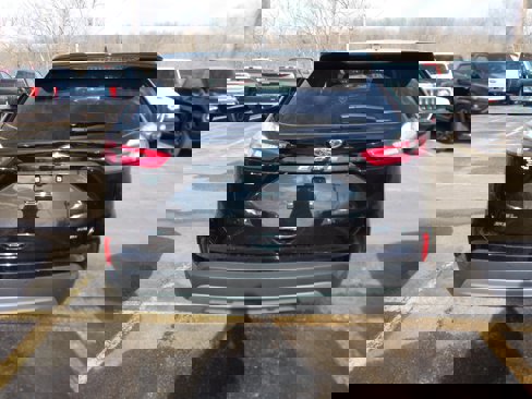 Used 2022 Ford Edge SEL w/ Convenience Package image 3