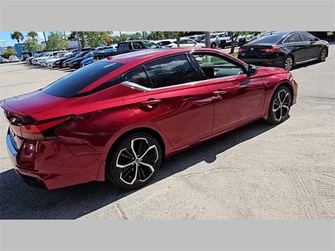 Used 2023 Nissan Altima 2.5 SR image 26