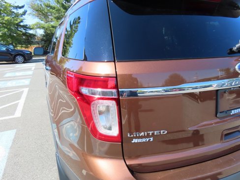 Used 2011 Ford Explorer Limited w/ 302A Rapid Spec Order Code image 14