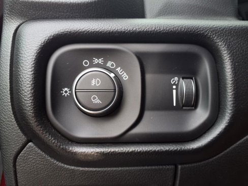 Used 2022 RAM 1500 Big Horn image 23