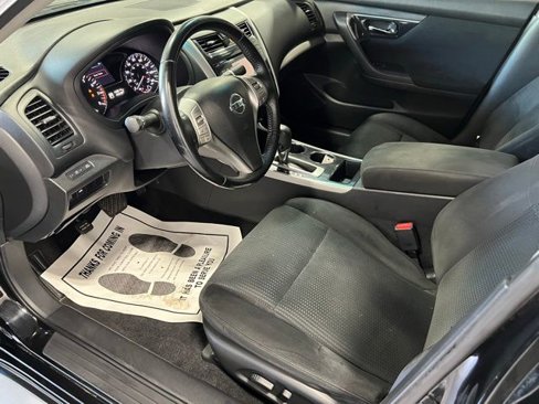 Used 2014 Nissan Altima 2.5 SV image 19