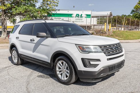 Used 2016 Ford Explorer FWD image 3