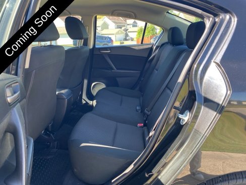 Used 2013 MAZDA MAZDA3 i SV w/ Convenience Pkg image 11