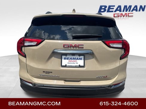 Used 2022 GMC Terrain AT4 w/ Infotainment Package II image 8