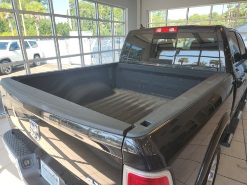 Used 2018 RAM 1500 Laramie w/ Convenience Group image 12