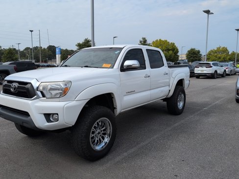 Used 2015 Toyota Tacoma 4x4 Double Cab image 1