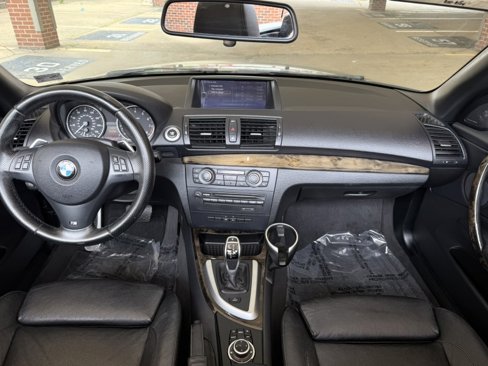Used 2012 BMW 135i Convertible image 20
