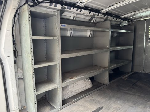Used 2008 Chevrolet Express 3500 image 23