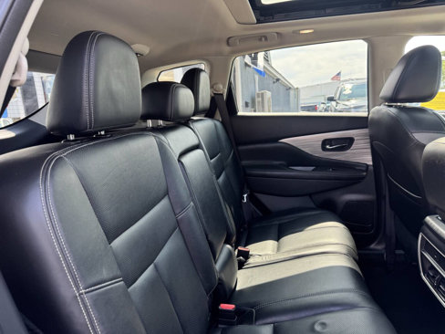 Used 2015 Nissan Murano SL w/ SL Technology Package image 30