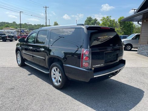Used 2008 GMC Yukon XL Denali image 5