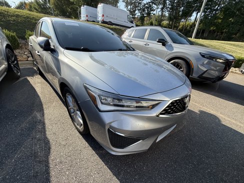 Used 2019 Acura ILX image 3