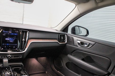 Certified 2023 Volvo S60 T8 Plus w/ Climate Package image 22