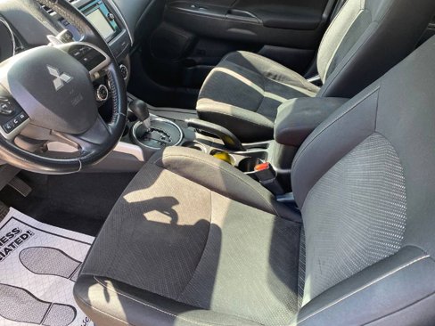 Used 2014 Mitsubishi Outlander Sport SE image 5