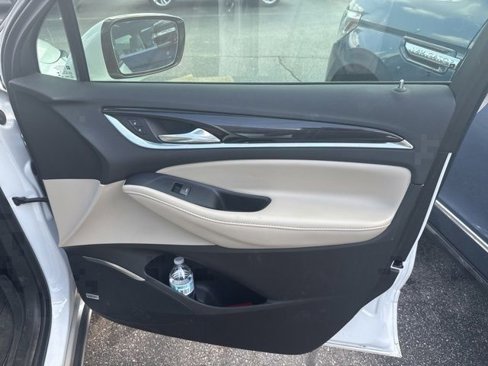 Used 2021 Buick Enclave Essence w/ Sound and Sites Package image 26