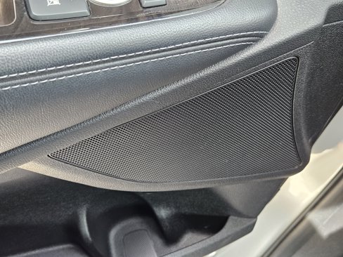 Used 2017 Kia Sorento L image 20