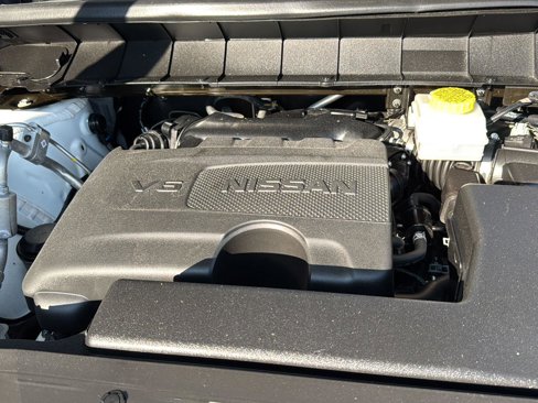 Used 2023 Nissan Pathfinder SV image 32