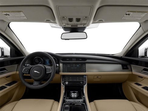 Used 2018 Jaguar XF Portfolio image 9