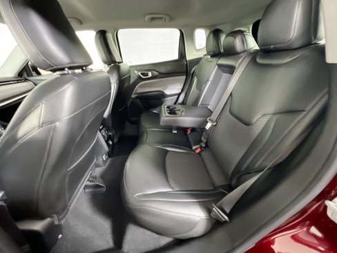 Used 2022 Jeep Compass Latitude image 21