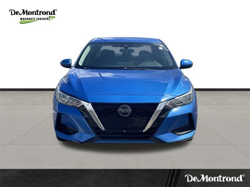 Used 2020 Nissan Sentra SV image 2