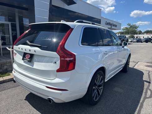 Used 2018 Volvo XC90 T5 Momentum w/ Convenience Package image 7