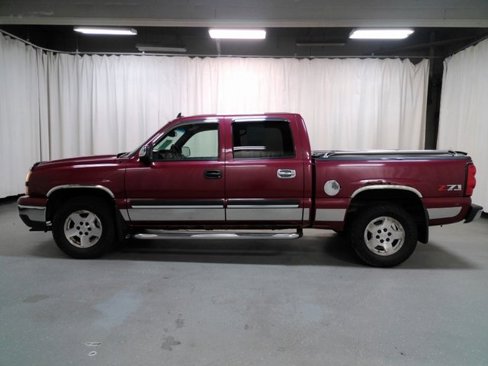 Used 2006 Chevrolet Silverado 1500 LT w/ Light Duty Power Package image 12