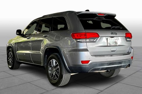 Used 2018 Jeep Grand Cherokee Limited image 11