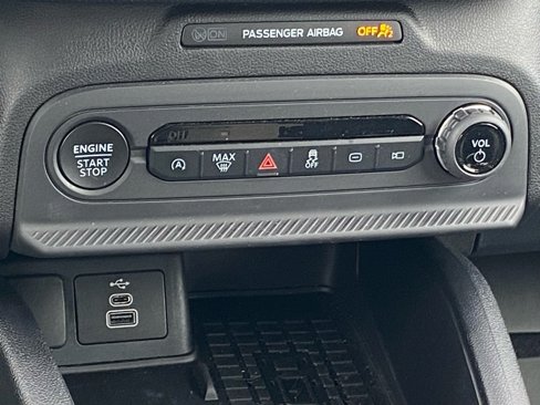 Used 2025 Ford Bronco Sport Big Bend image 11