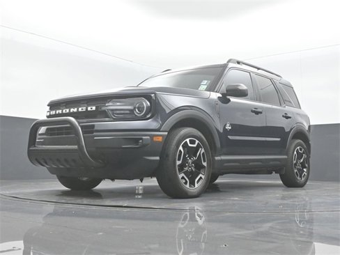 Used 2022 Ford Bronco Sport Outer Banks w/ Tech Package image 19