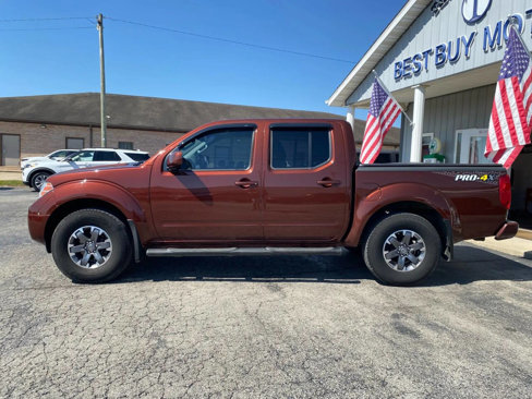 Used 2016 Nissan Frontier PRO-4X image 4