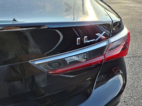 Used 2021 Acura ILX w/ Premium Package image 5