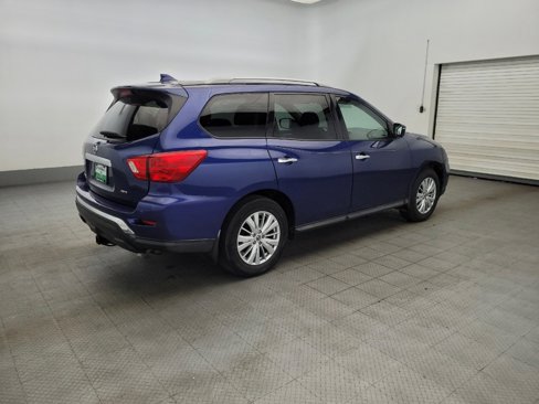 Used 2019 Nissan Pathfinder S image 10