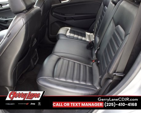Used 2023 Ford Edge SEL image 17