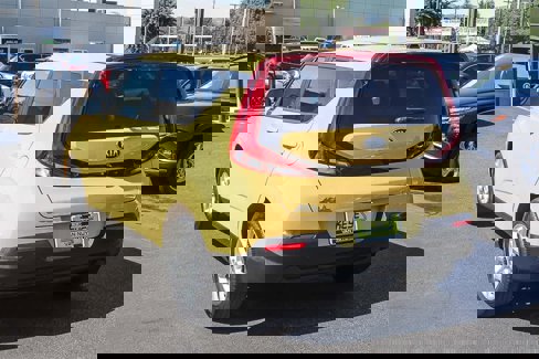 Used 2020 Kia Soul S image 6