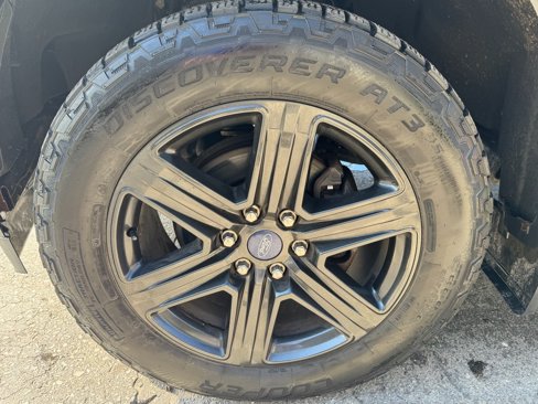 Used 2019 Ford F150 XLT image 44