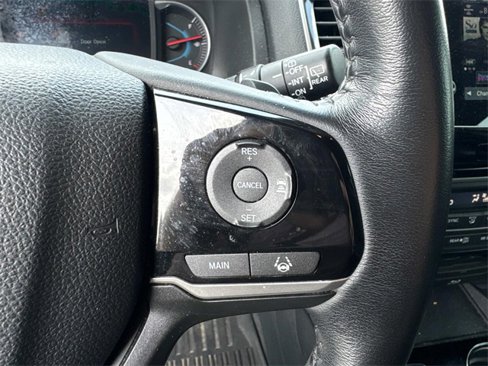 Used 2020 Honda Pilot Touring image 31