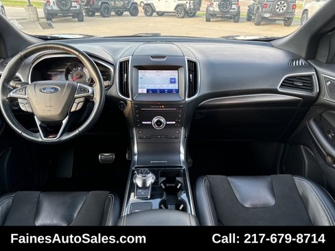 Used 2019 Ford Edge ST image 55