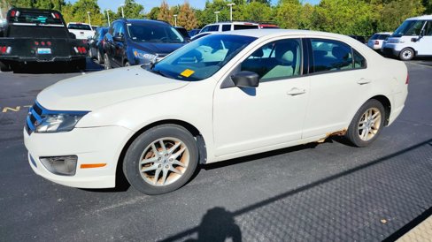 Used 2011 Ford Fusion S image 5